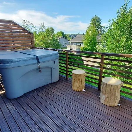 Soepoe Moekki Himoksella Palveluiden Vieressae Chalé