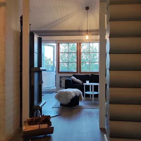 Soepoe Moekki Himoksella Palveluiden Vieressae